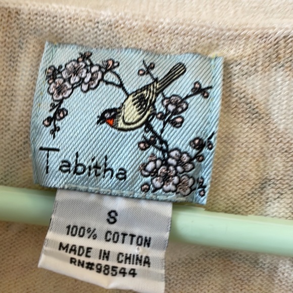 Spring sweater - Picture 2 of 3